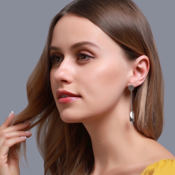 Any 4/$25! Silver Tulip Drop Stud Earrings - Picture 5 of 9